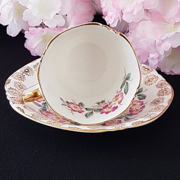 Royal Adderley Bone China Tea Cup & Saucer England - Picture 9 of 11